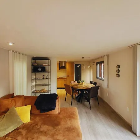 Wooden Nature Chalet - Dennenrhode Chalet Doornspijk
